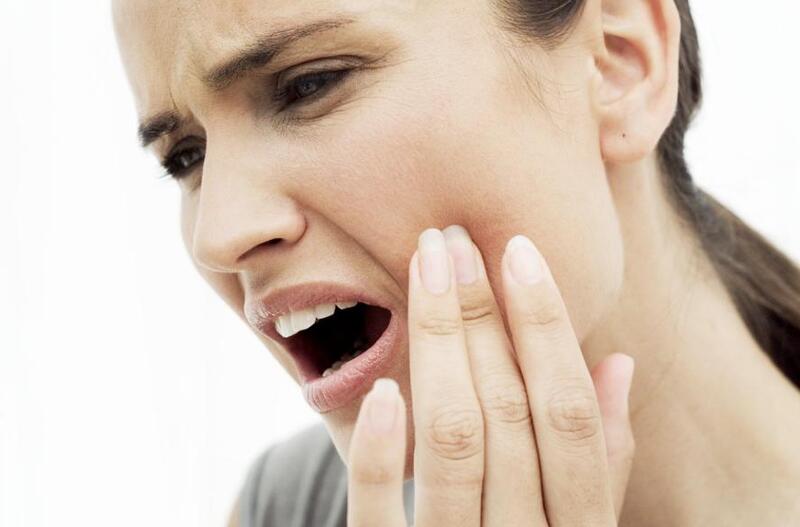 Viêm tủy răng gây đau nhức, khó chịu cho người bệnh