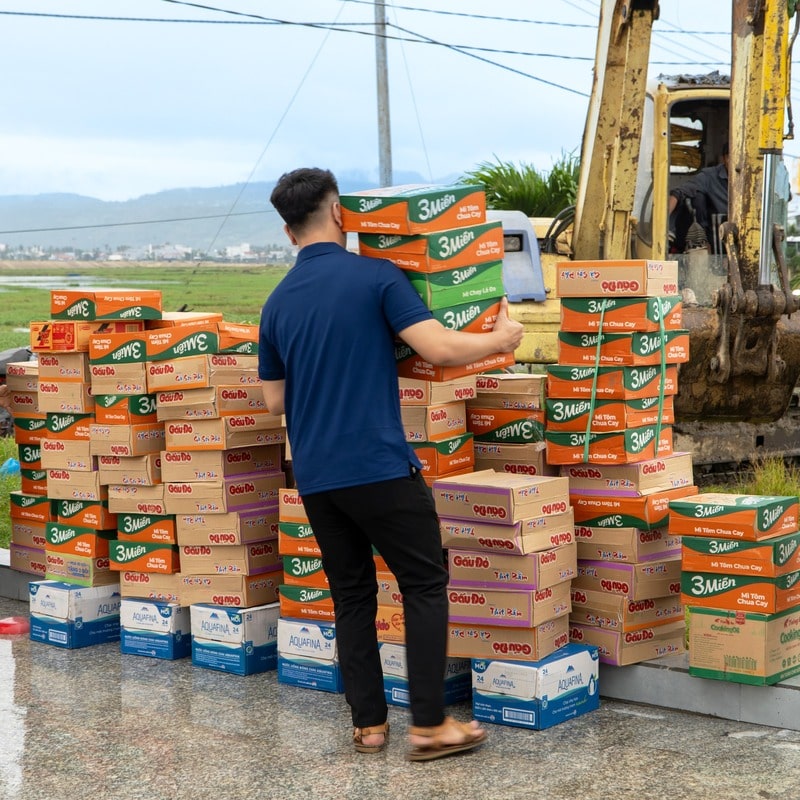 Nha Khoa Hoàn Mỹ Sài Gòn Hỗ Trợ Đồng Bào Miền Trung 2025