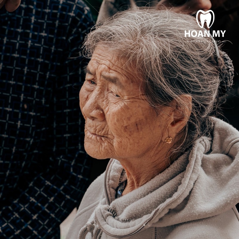 Nha Khoa Hoàn Mỹ Sài Gòn Hỗ Trợ Đồng Bào Miền Trung 2025