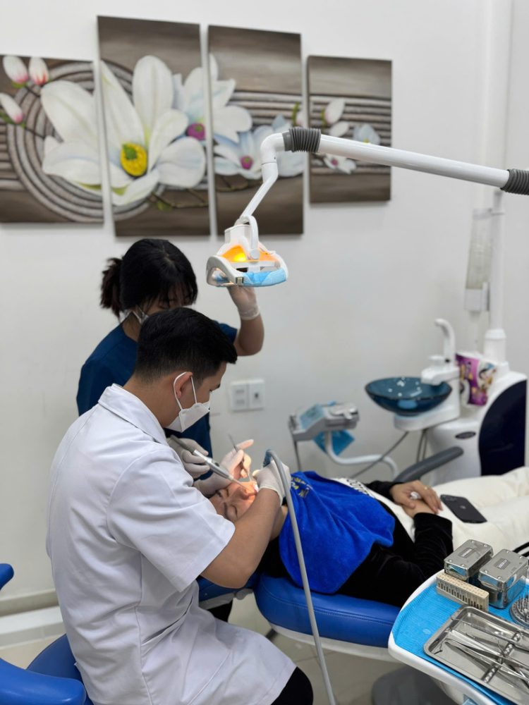 dich vu tai nha khoa hoan my sai gon di an