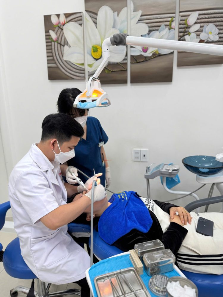 Nha Khoa Hoàn Mỹ Sài Gòn Dĩ An cam kết mang đến chất lượng dịch vụ và hiệu quả điều trị tốt nhất cho khách hàng