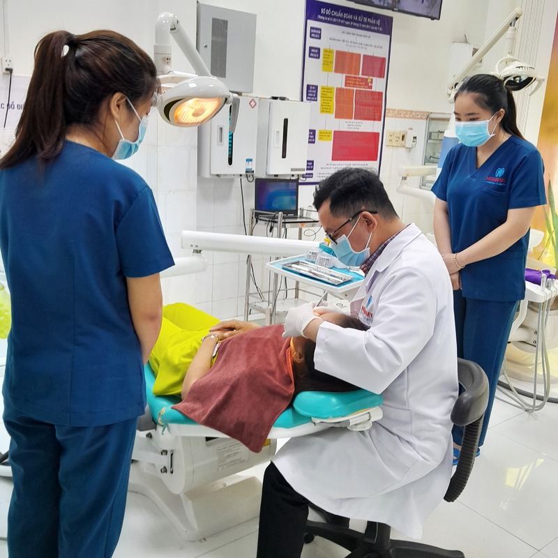 Đội ngũ bác sĩ được đào tạo bài bản, có kiến thức sâu rộng và kinh nghiệm dày dạn